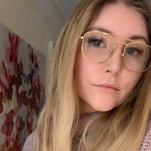 Meet your Posher, Tara